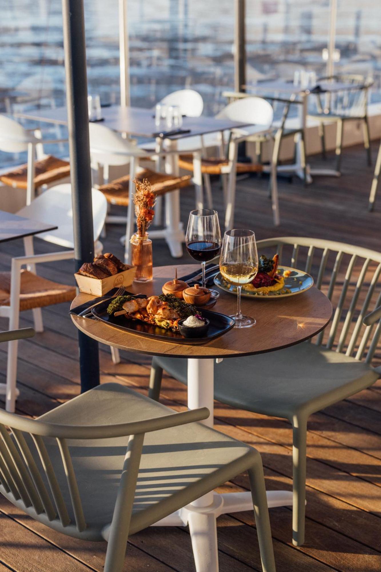 Beach Hotel - Le Grand Chalet Ronce-les-Bains Exterior foto